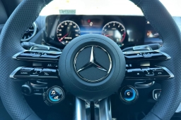 Mercedes-Benz GLA AMG GLA 35 4MATIC SUV 2026