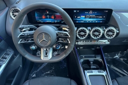 Mercedes-Benz GLA AMG GLA 35 4MATIC SUV 2026