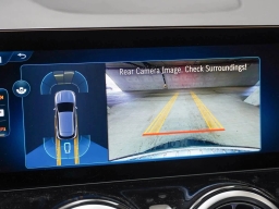 Mercedes-Benz GLA AMG GLA 35 4MATIC SUV 2025