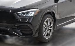 Mercedes-Benz GLA AMG GLA 35 4MATIC SUV 2026