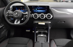 Mercedes-Benz GLA AMG GLA 35 4MATIC SUV 2026