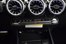 Mercedes-Benz GLA AMG GLA 35 4MATIC SUV 2026