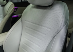 Mercedes-Benz GLC GLC 300 4MATIC Coupe 2025