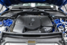 Mercedes-Benz GLC GLC 300 4MATIC Coupe 2025