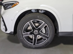 Mercedes-Benz GLC GLC 300 4MATIC Coupe 2026