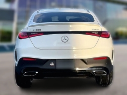 Mercedes-Benz GLC GLC 300 4MATIC Coupe 2026