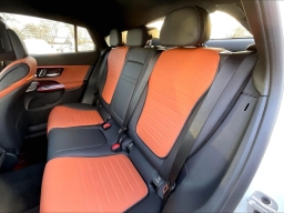 Mercedes-Benz GLC GLC 300 4MATIC Coupe 2026