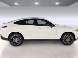 Mercedes-Benz GLC GLC 300 4MATIC Coupe 2026