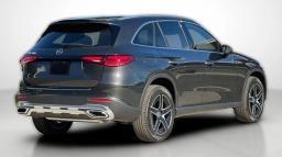 Mercedes-Benz GLC GLC 300 SUV 2026