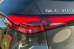 Mercedes-Benz GLC GLC 300 SUV 2026