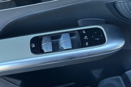 Mercedes-Benz GLC GLC 300 SUV 2026