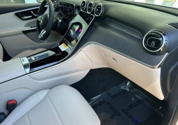 Mercedes-Benz GLC GLC 300 SUV 2026