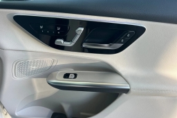 Mercedes-Benz GLC GLC 300 SUV 2026