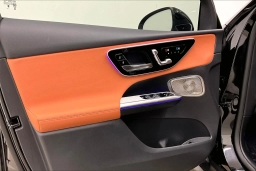 Mercedes-Benz GLC GLC 300 SUV 2026