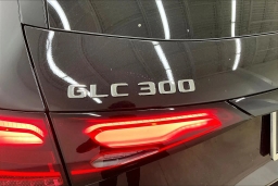 Mercedes-Benz GLC GLC 300 SUV 2026
