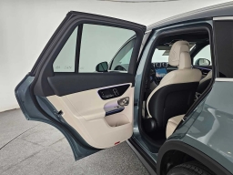 Mercedes-Benz GLC GLC 300 SUV 2026