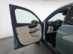 Mercedes-Benz GLC GLC 300 SUV 2026