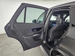 Mercedes-Benz GLC GLC 300 SUV 2026