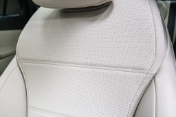 Mercedes-Benz GLC GLC 300 SUV 2025