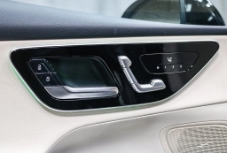 Mercedes-Benz GLC GLC 300 SUV 2025