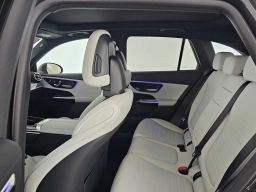 Mercedes-Benz GLC GLC 300 SUV 2026