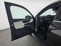 Mercedes-Benz GLC GLC 300 SUV 2026