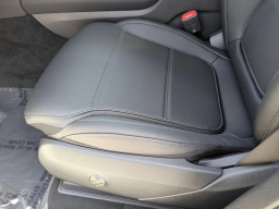 Mercedes-Benz GLC GLC 300 SUV 2026