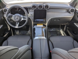 Mercedes-Benz GLC GLC 300 SUV 2026