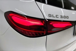 Mercedes-Benz GLC GLC 300 SUV 2026