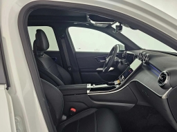 Mercedes-Benz GLC GLC 300 SUV 2026