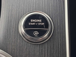 Mercedes-Benz GLC GLC 300 SUV 2026