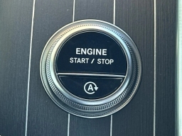 Mercedes-Benz GLC GLC 300 SUV 2026