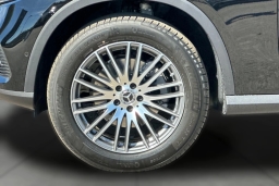 Mercedes-Benz GLC GLC 300 SUV 2026