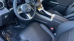 Mercedes-Benz GLC GLC 300 SUV 2026