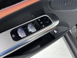 Mercedes-Benz GLC GLC 300 SUV 2026