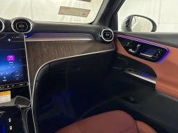 Mercedes-Benz GLC GLC 300 SUV 2026