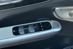 Mercedes-Benz GLC GLC 300 SUV 2026