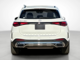 Mercedes-Benz GLC GLC 300 SUV 2026