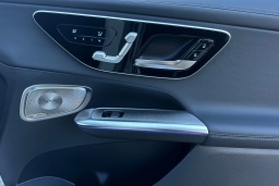 Mercedes-Benz GLC GLC 300 SUV 2026