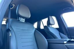 Mercedes-Benz GLC GLC 300 SUV 2026