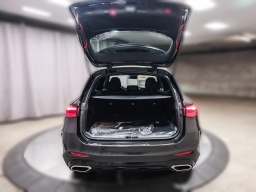 Mercedes-Benz GLC GLC 300 SUV 2026