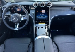 Mercedes-Benz GLC GLC 300 SUV 2026