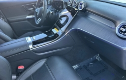 Mercedes-Benz GLC GLC 300 SUV 2026