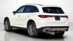 Mercedes-Benz GLC GLC 300 SUV 2026