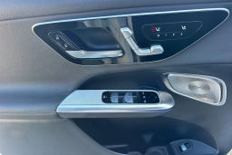 Mercedes-Benz GLC GLC 300 SUV 2026