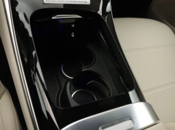 Mercedes-Benz GLC GLC 300 SUV 2026