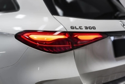 Mercedes-Benz GLC GLC 300 SUV 2026