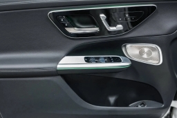 Mercedes-Benz GLC GLC 300 SUV 2026