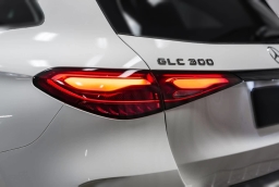 Mercedes-Benz GLC GLC 300 SUV 2026