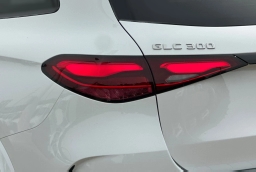 Mercedes-Benz GLC GLC 300 SUV 2026